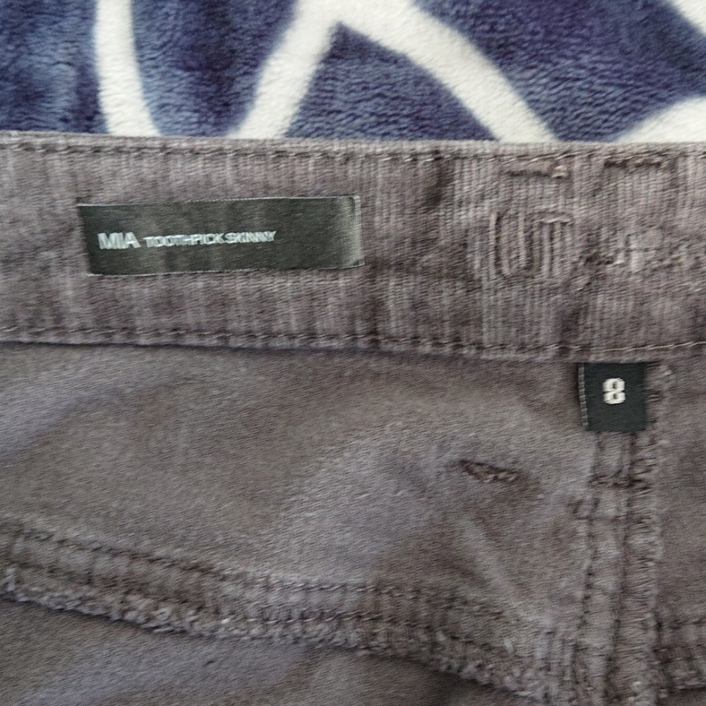 Pants - Picture 3 of 5